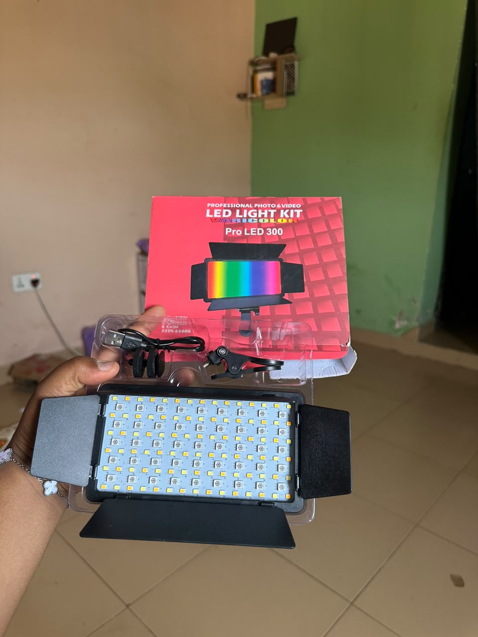 Led 300 RGB light 