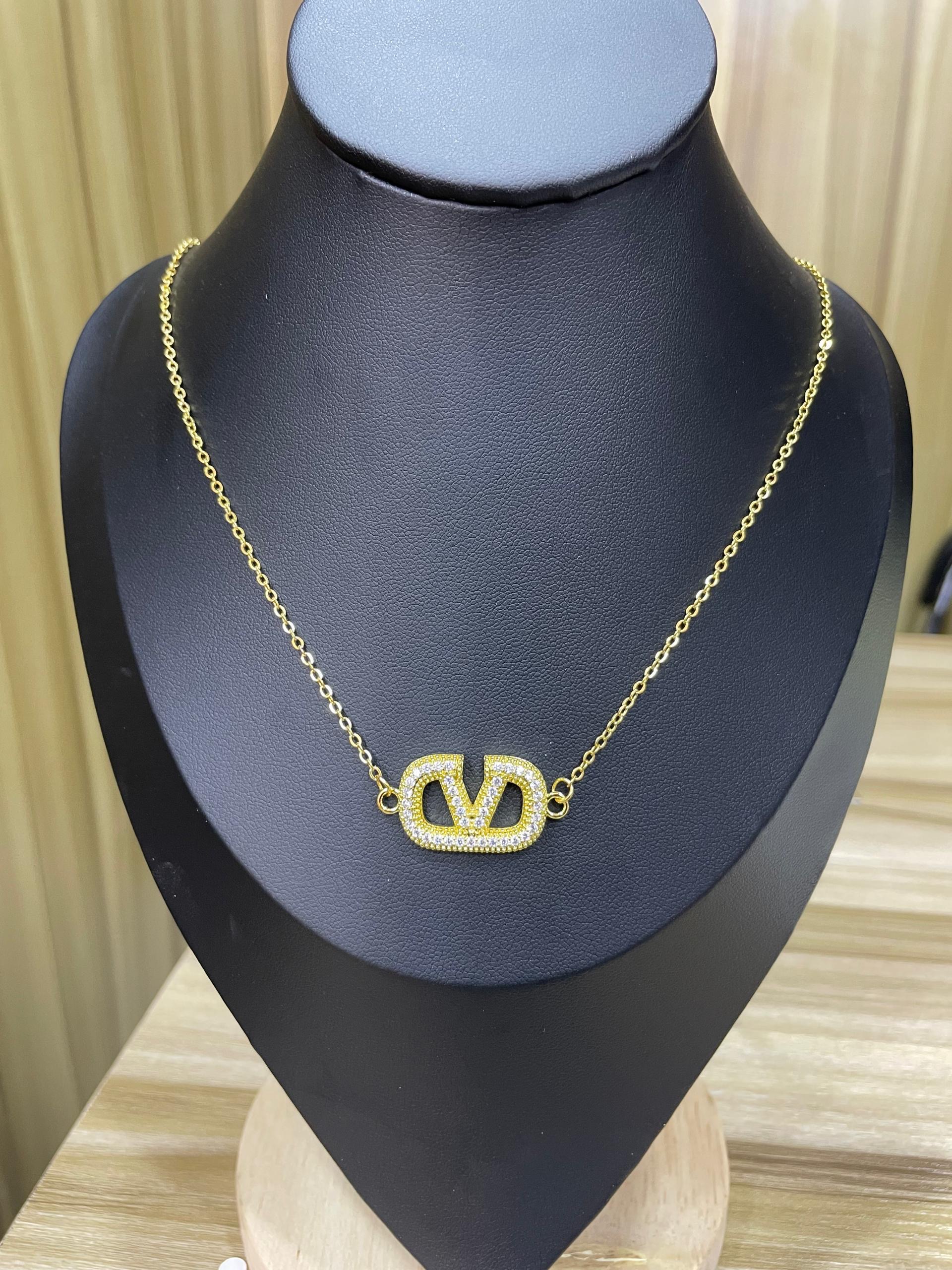 Simple necklaces 